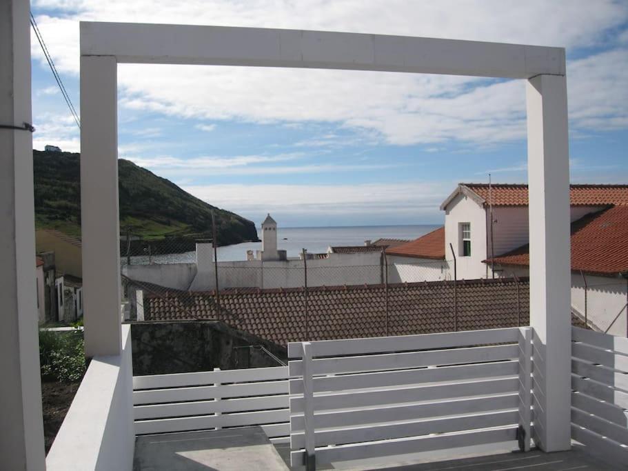 Baia Das Caldeirinhas Horta  Bagian luar foto