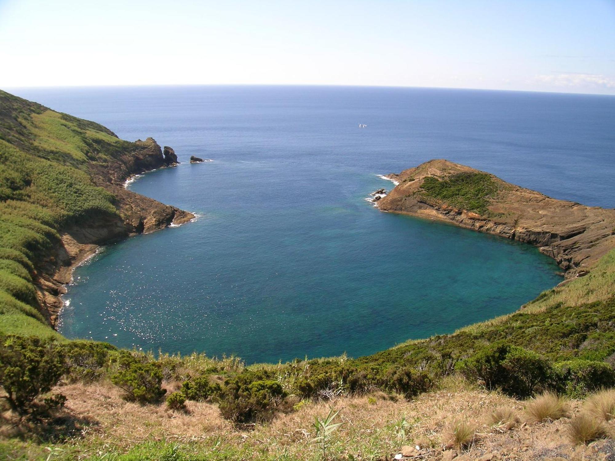 Baia Das Caldeirinhas Horta  Bagian luar foto